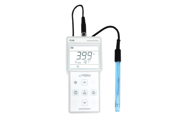 400 Series Portable pH/Conductivity Meters